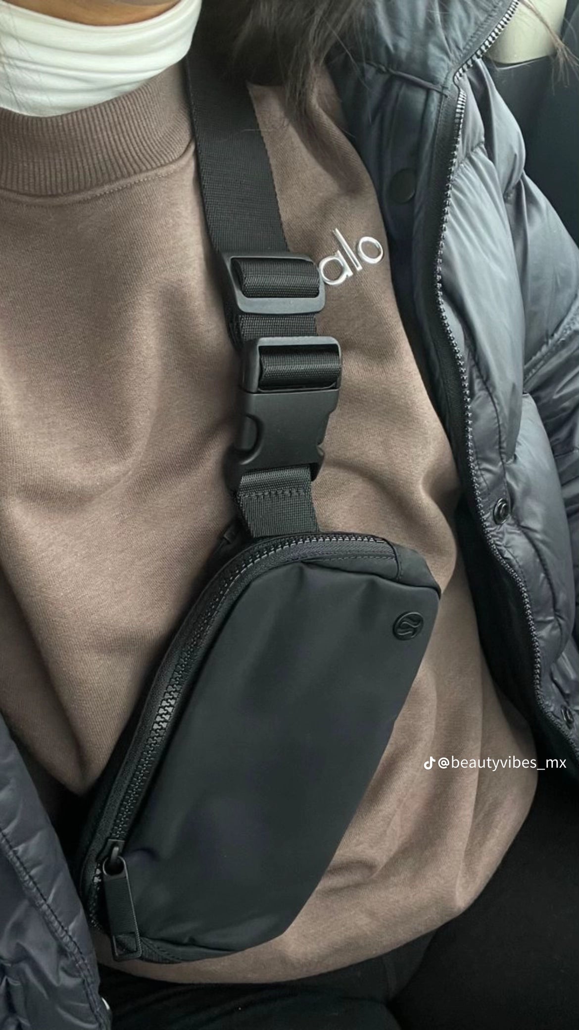 Everywhere Belt Bag 1L - Negra